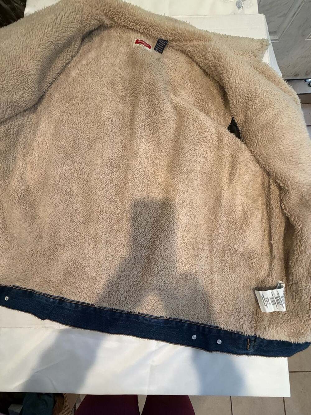 Wrangler Men's Sherpa Lined Denim Trucker Jacket - Picture 6 of 12